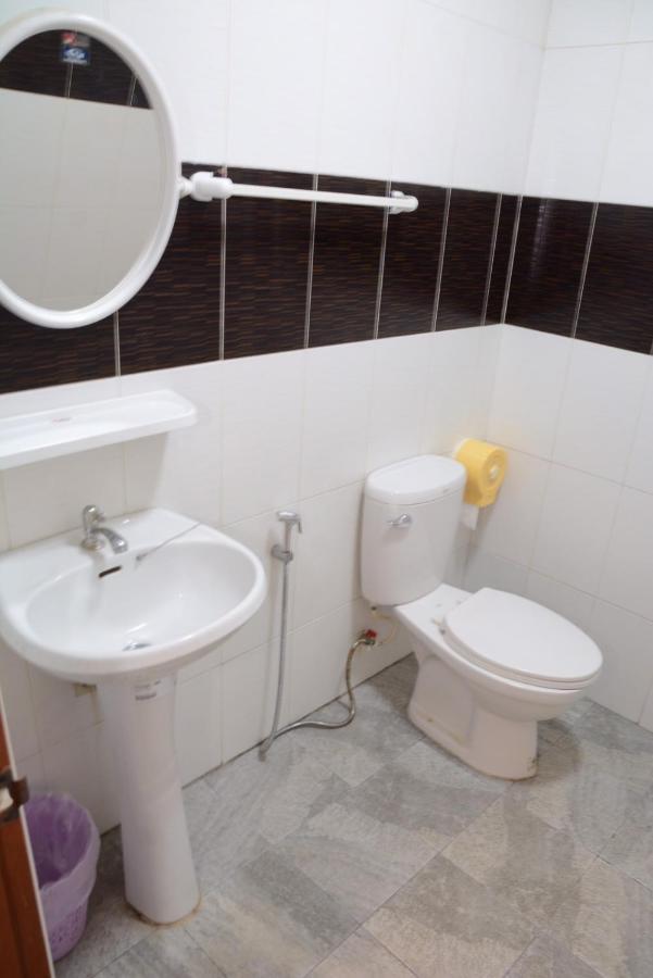 โคบาล ห้องพักรายวัน Chom Thong Exteriör bild